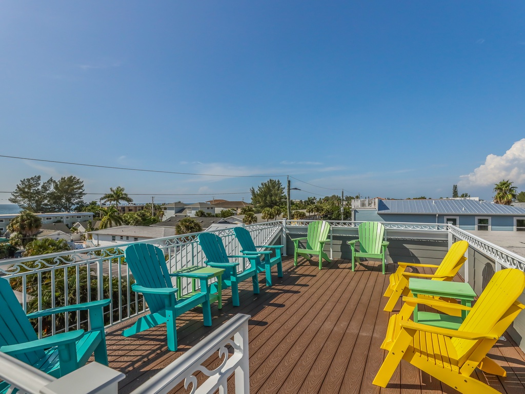 Rooftop Deck