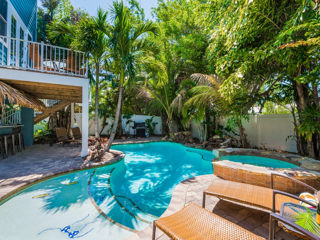 Private Pool and Spa