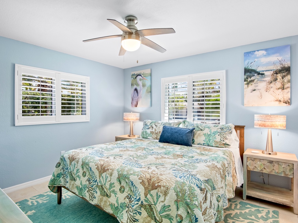 Second Bedroom, King