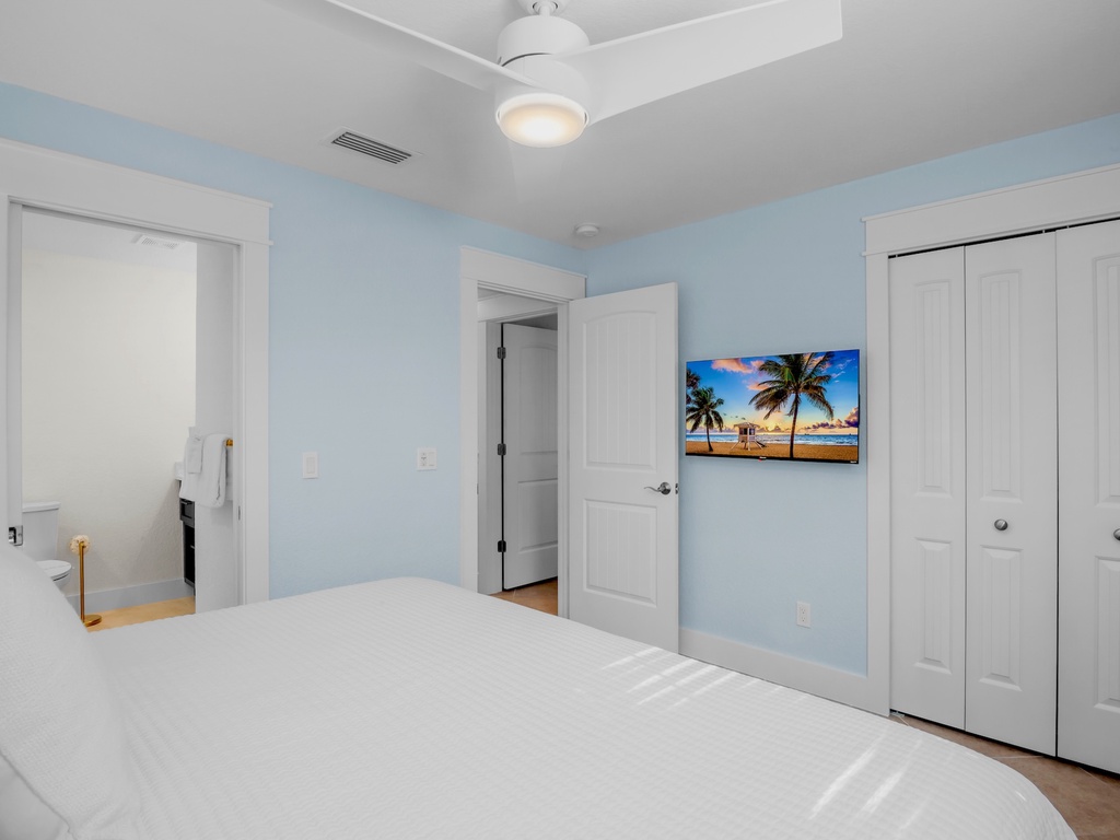 Primary Bedroom, King