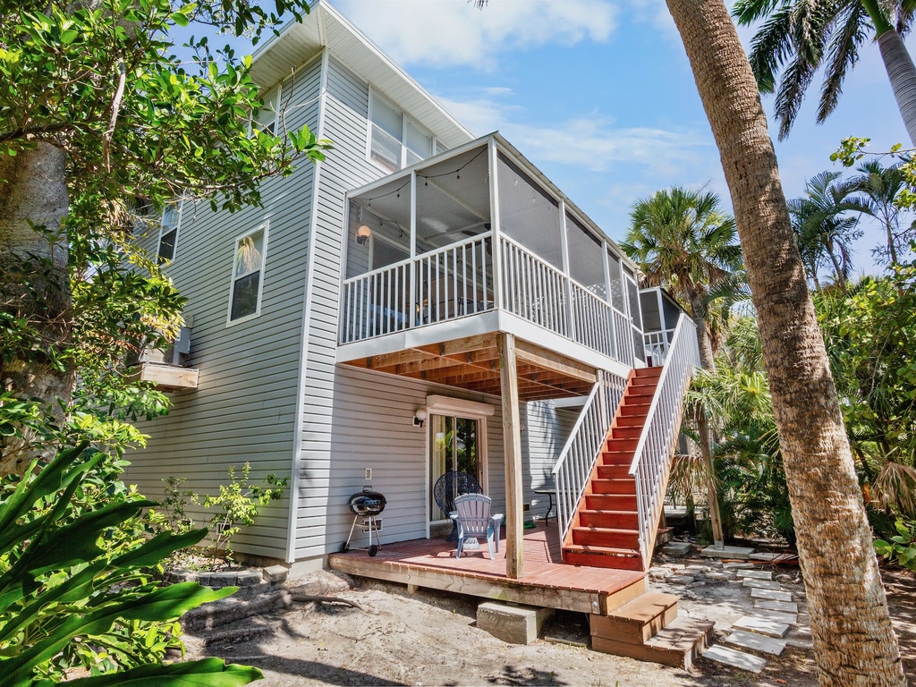 Sunshine Daydream by Anna Maria Island Accommodations