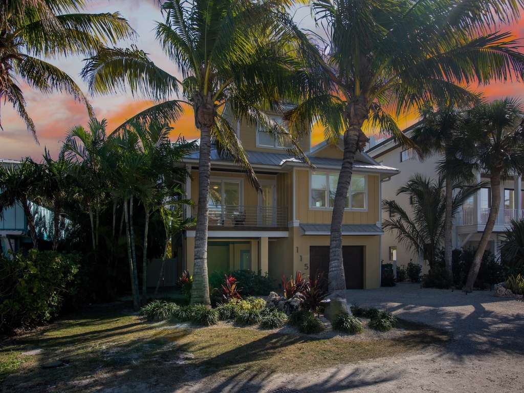 The Oasis at Palmetto by AMI Locals