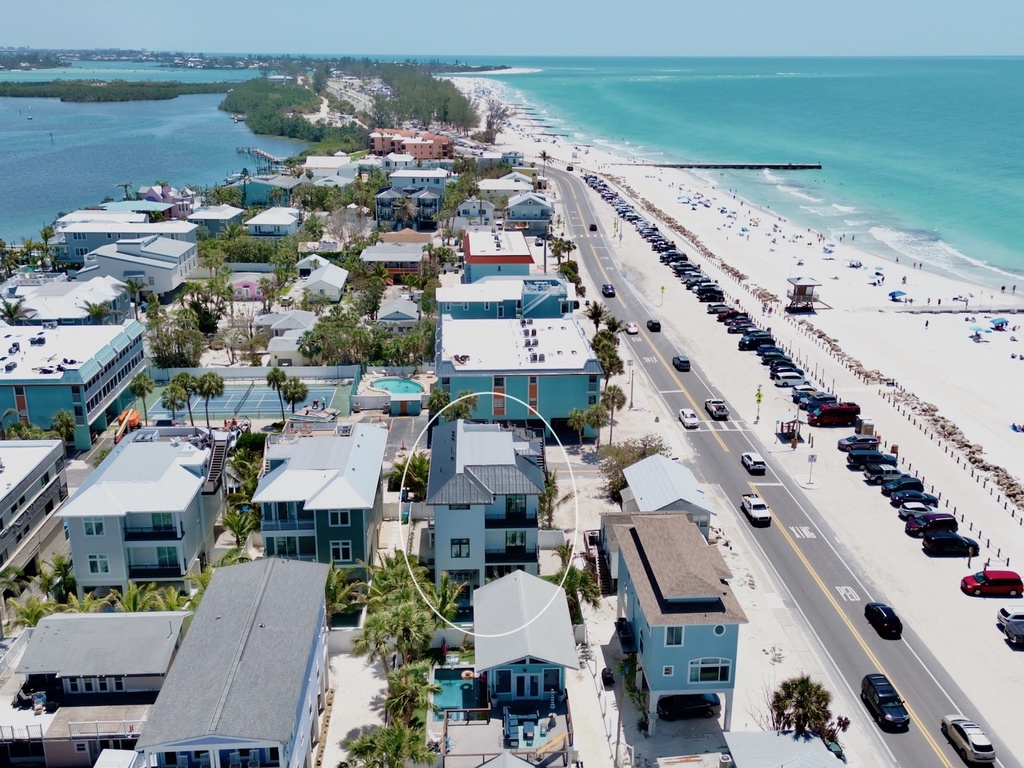 Ideally Situated Home Location