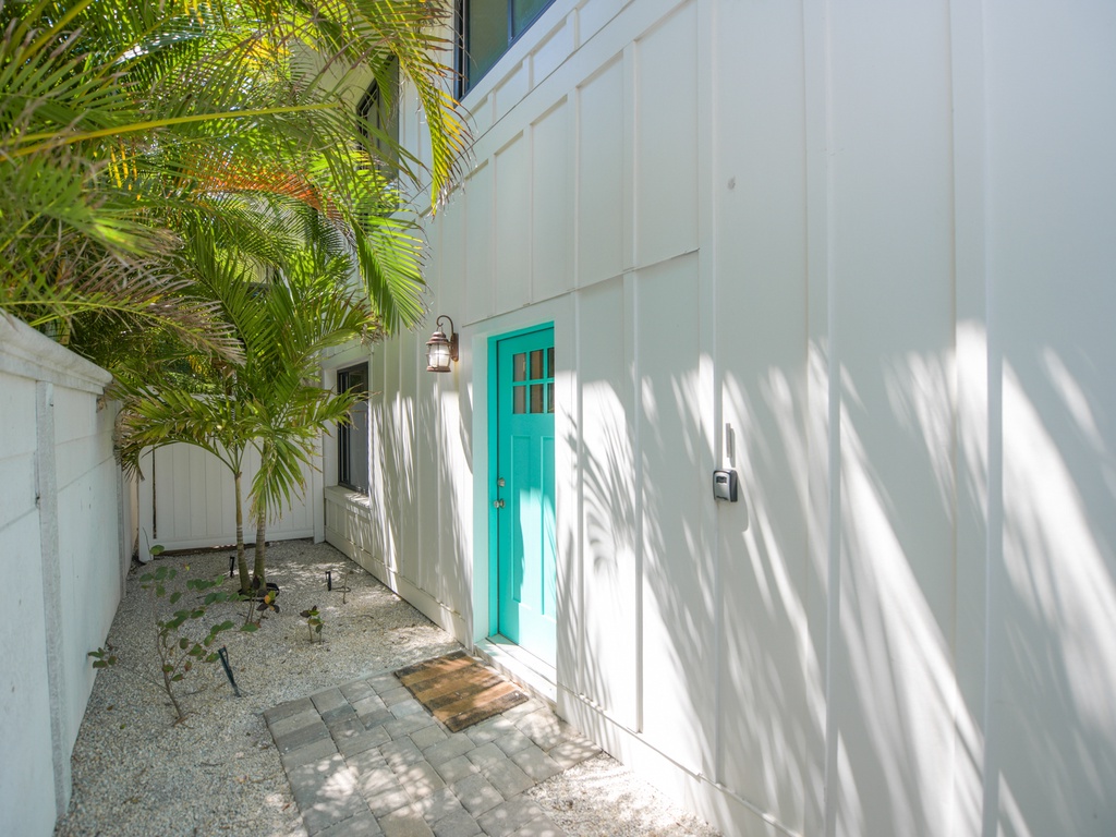 Welcoming main entrance