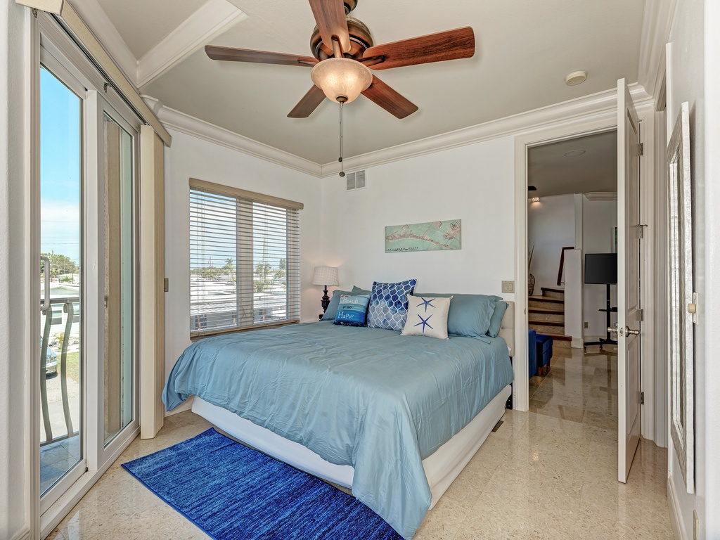 Second Bedroom - King