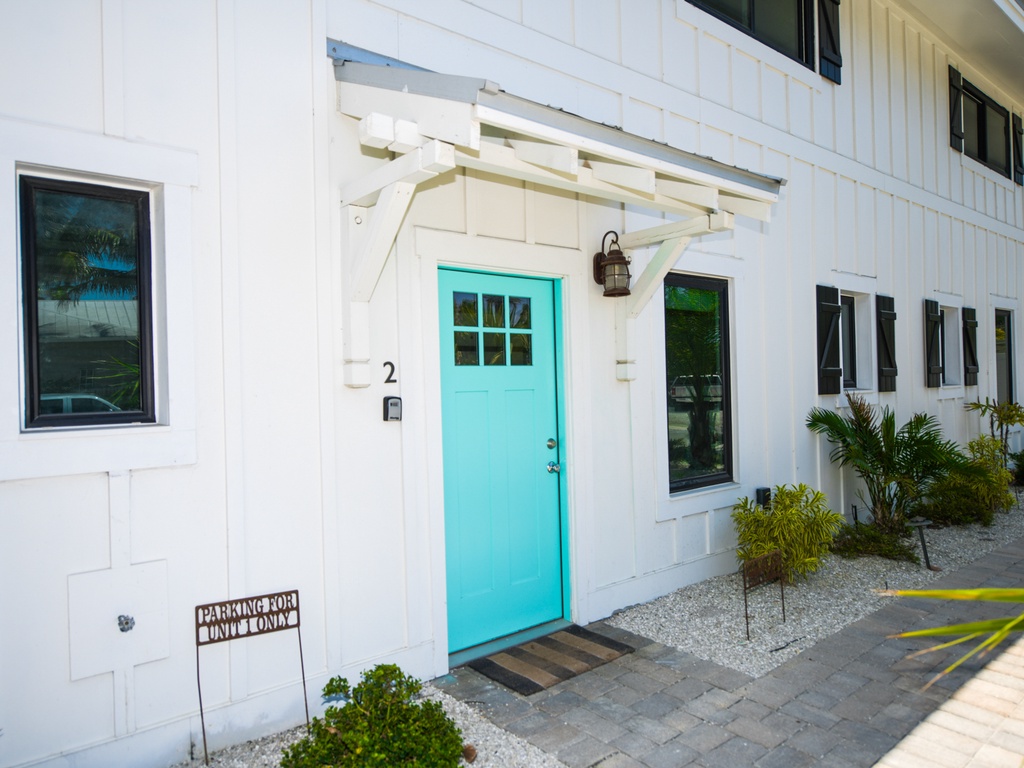 Welcoming main entrance