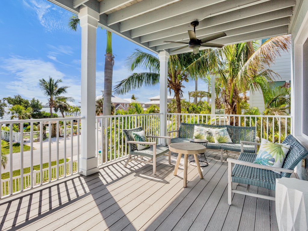 Balcony, Lounge Area