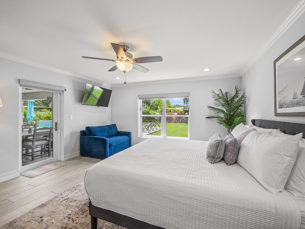 Primary Bedroom - King