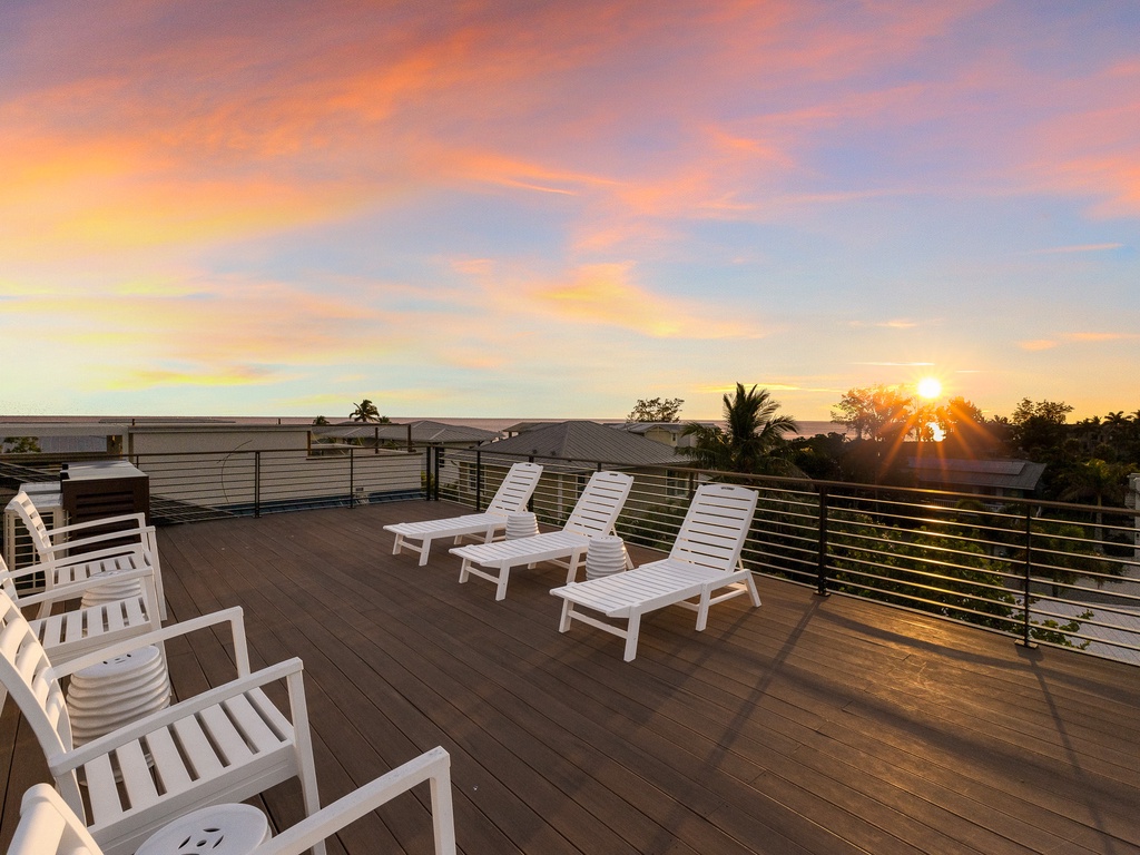 Rooftop Deck