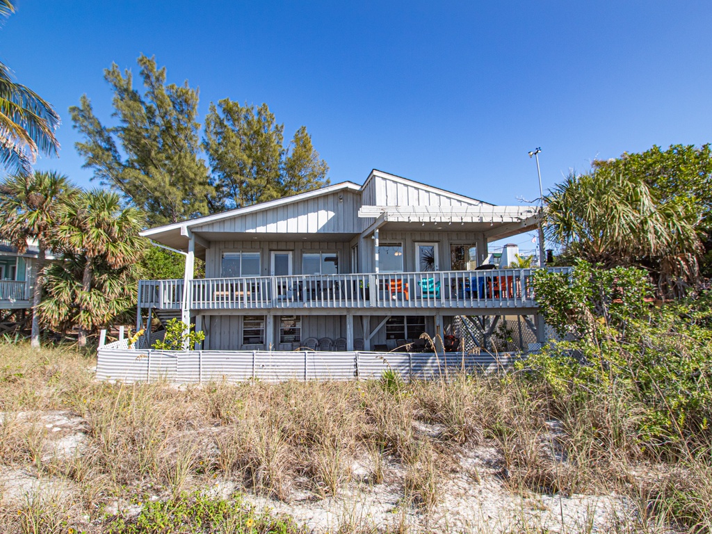 Sunshine State of Mind - AMI Locals