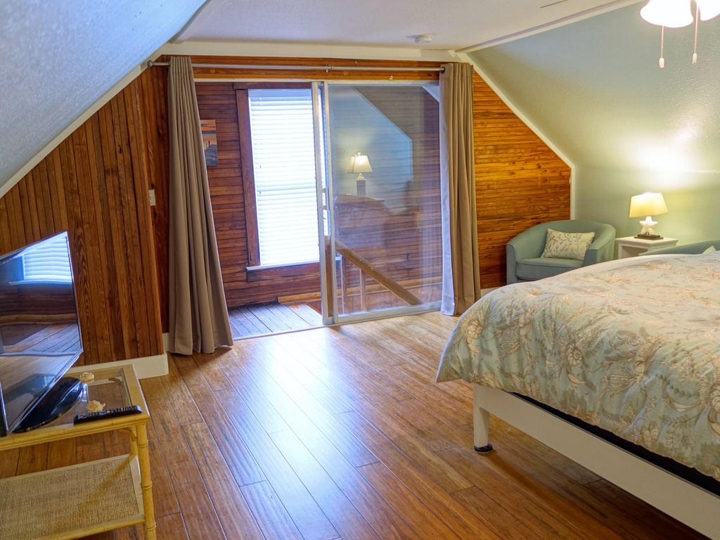 Primary Bedroom-King