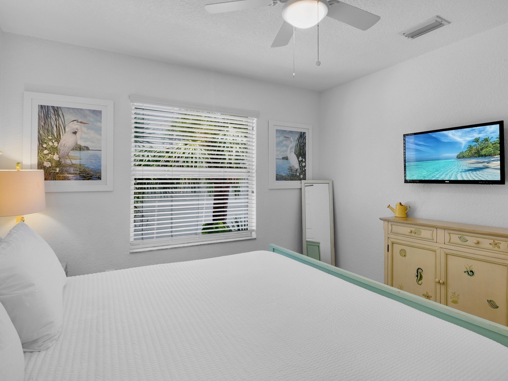 Primary Bedroom, King