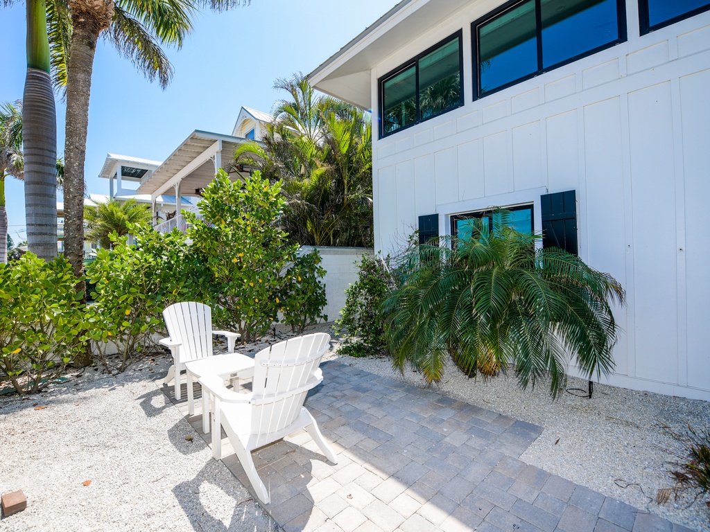 Outdoor sitting area