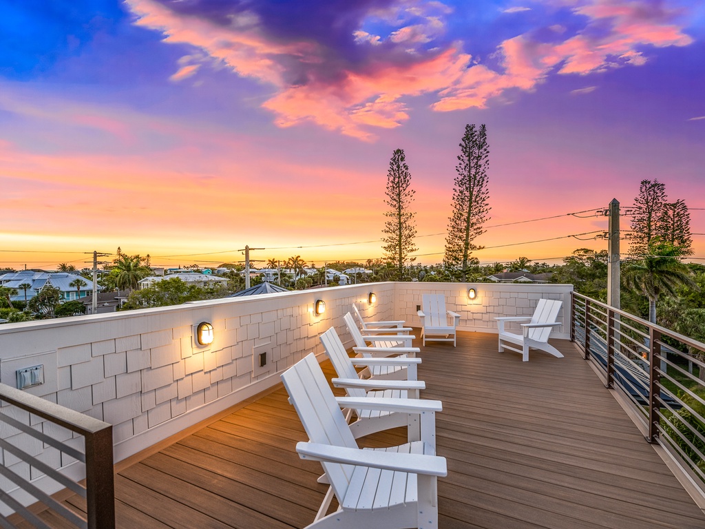 Rooftop Deck