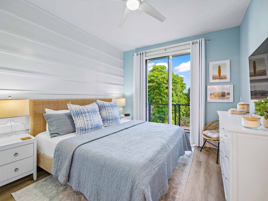Second Bedroom: King