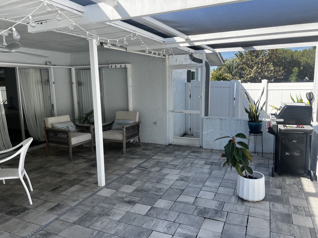 Mermaid Dreams-AMI Locals