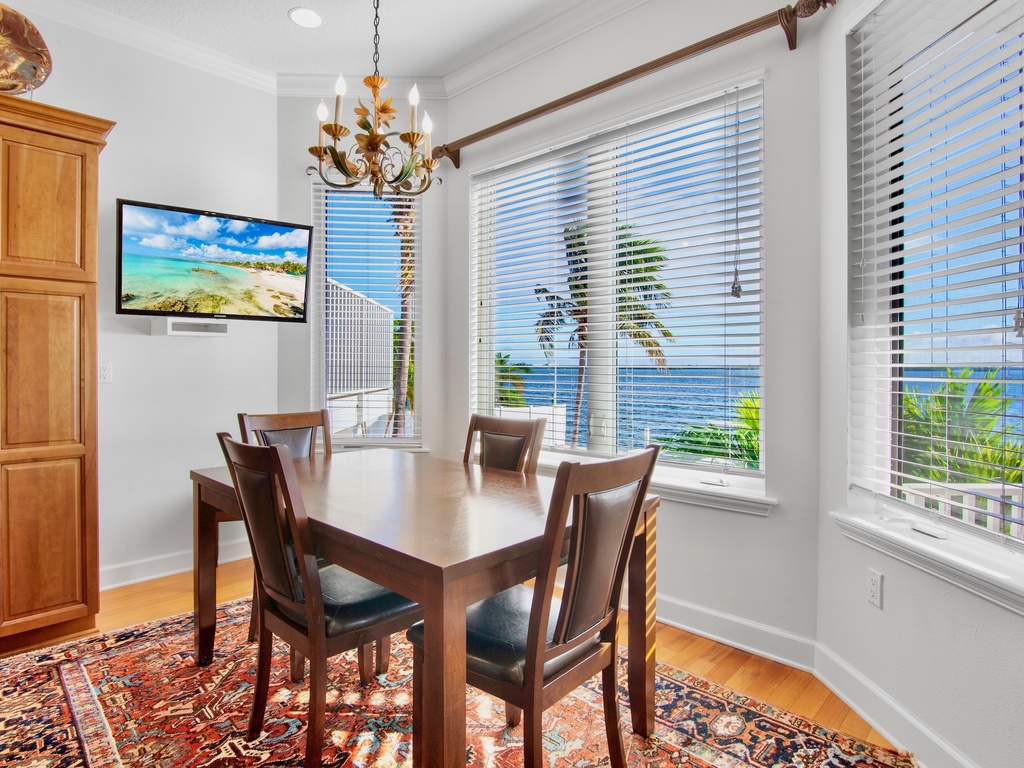 Additional dining space for guests