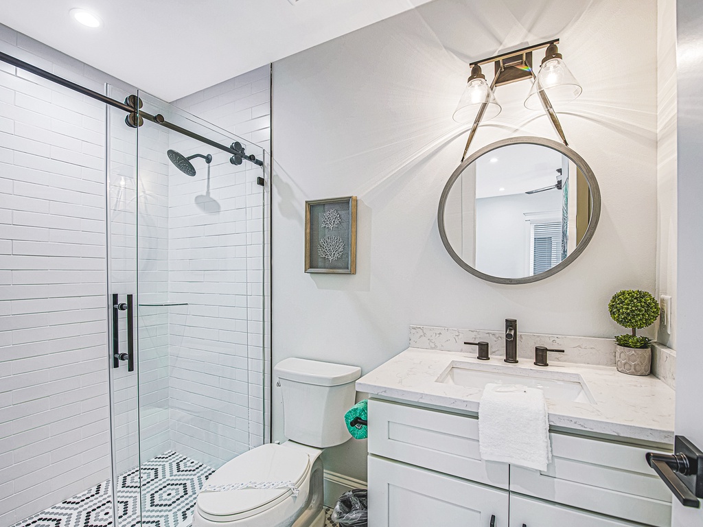 Second Bathroom, Ensuite