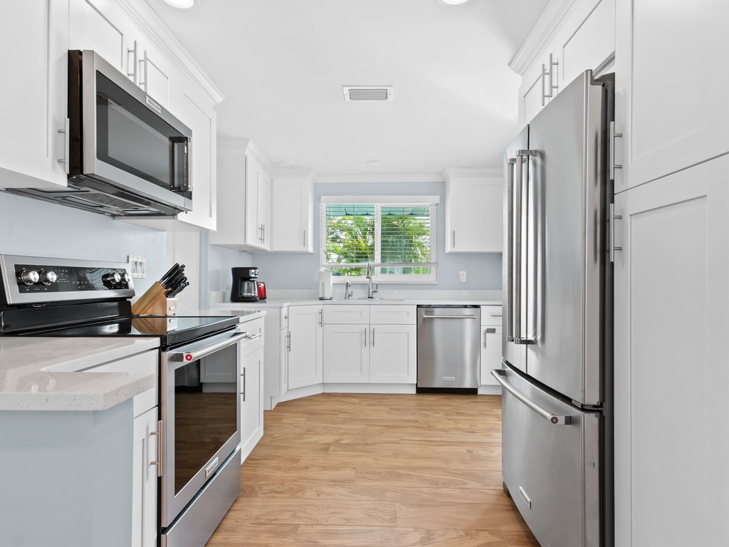 River House Retreat - AMI Locals