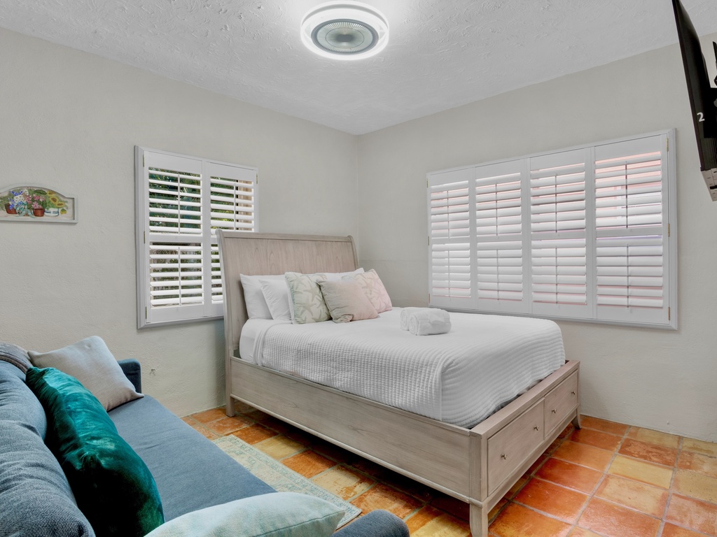 Third Bedroom, Twin bed with trundle