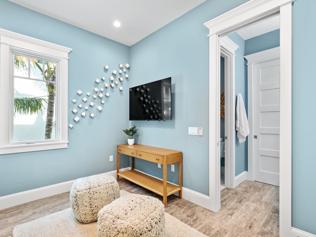 Second Bedroom, 2 Twins