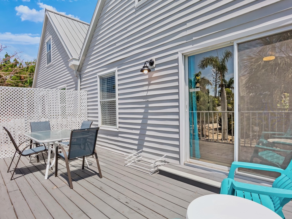 Balcony, Outdoor Dining