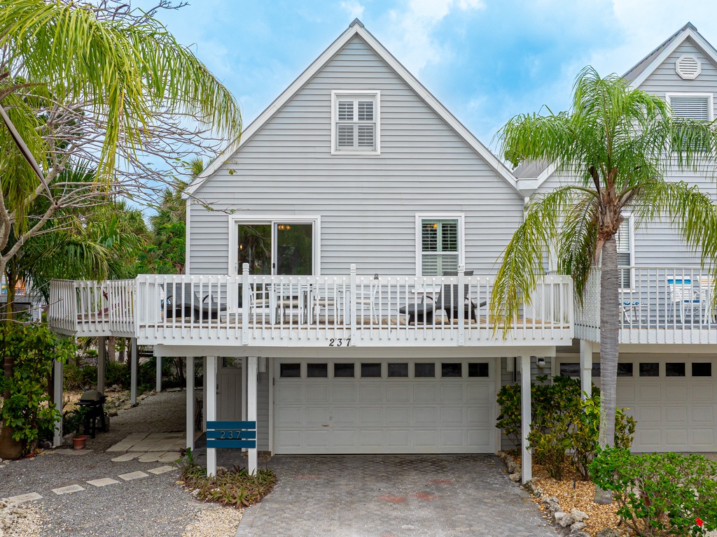 Beautiful Home Front Design
