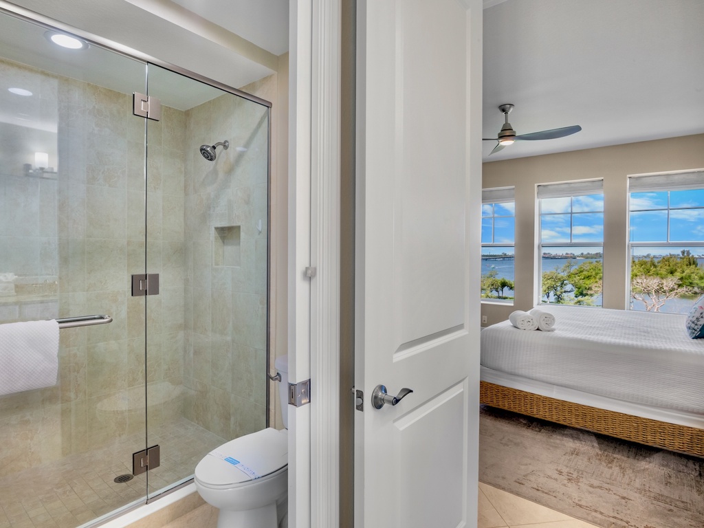 Primary Ensuite Bathroom