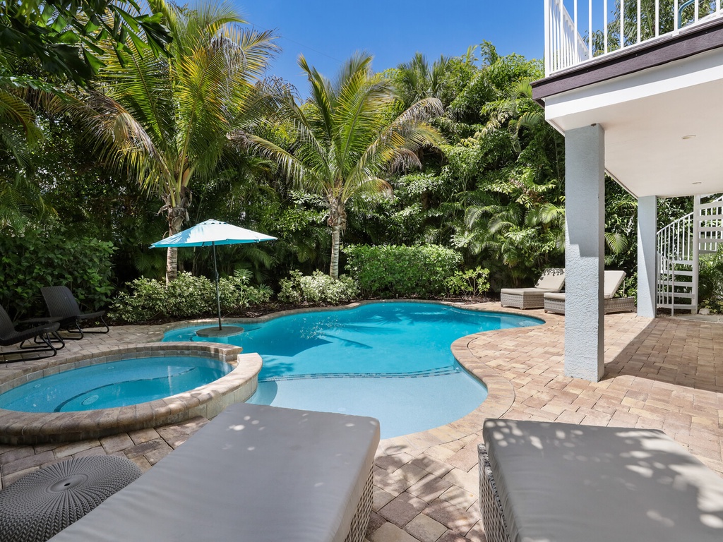Private Pool and Spa