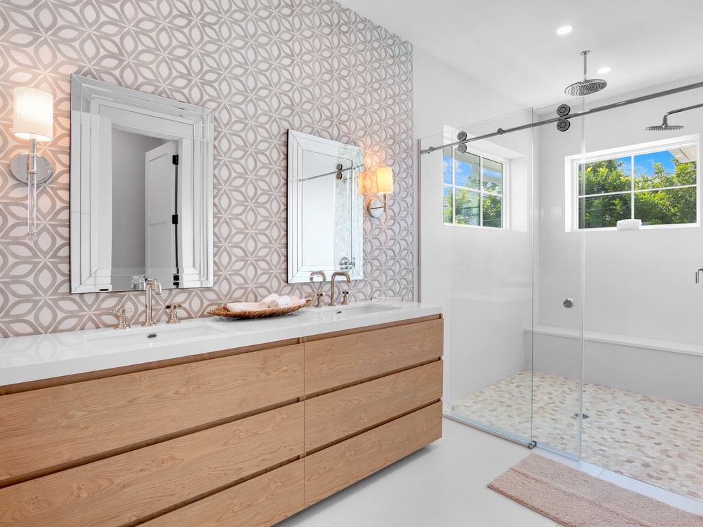 Primary Ensuite Bathroom