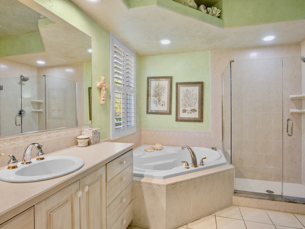 Primary Ensuite Bathroom