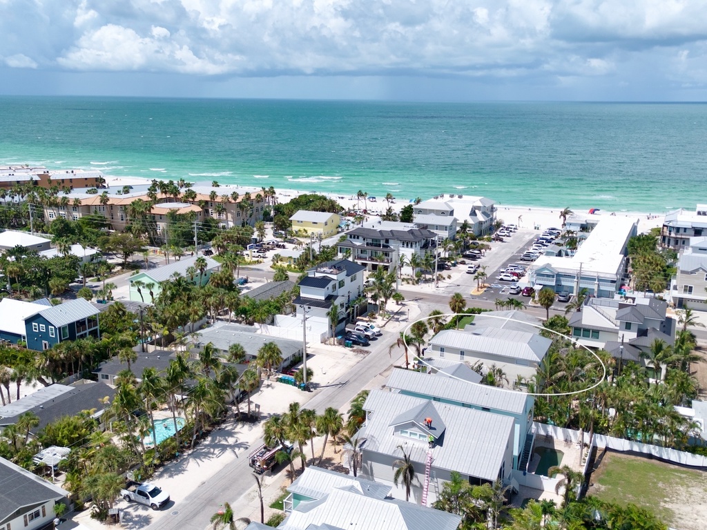 Perfect location close to the shoreline