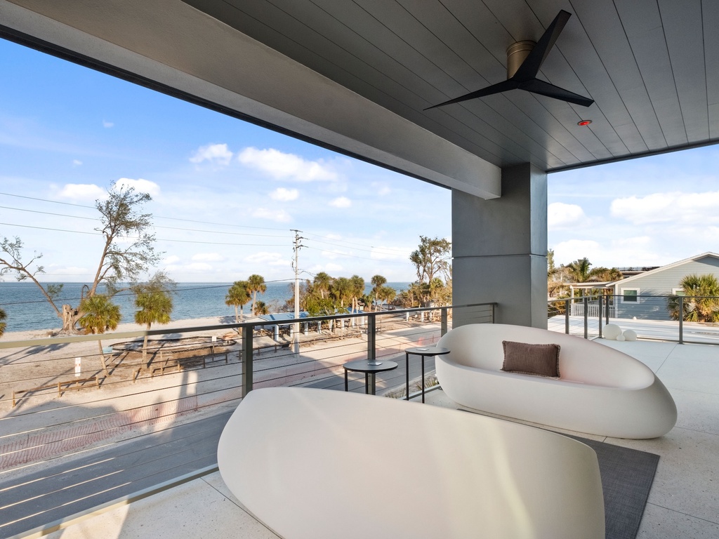 Balcony, Lounge Area