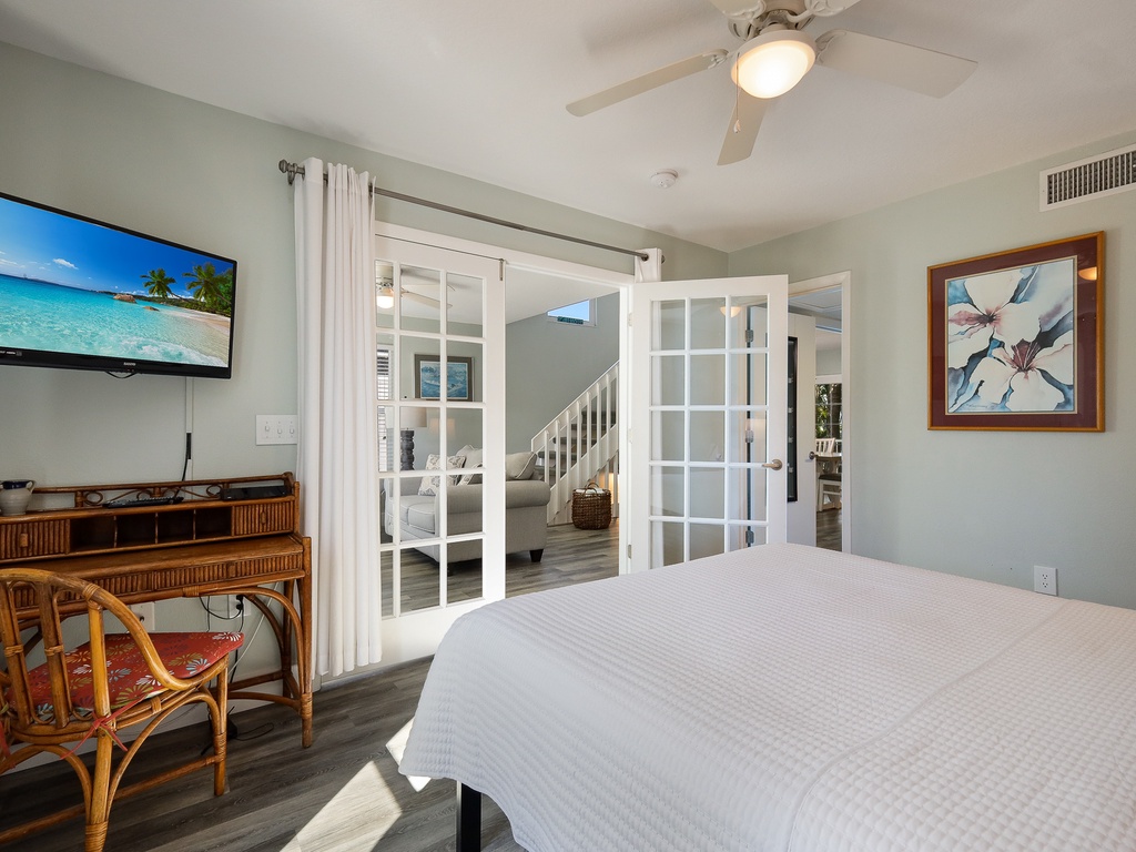 Primary Bedroom - Queen