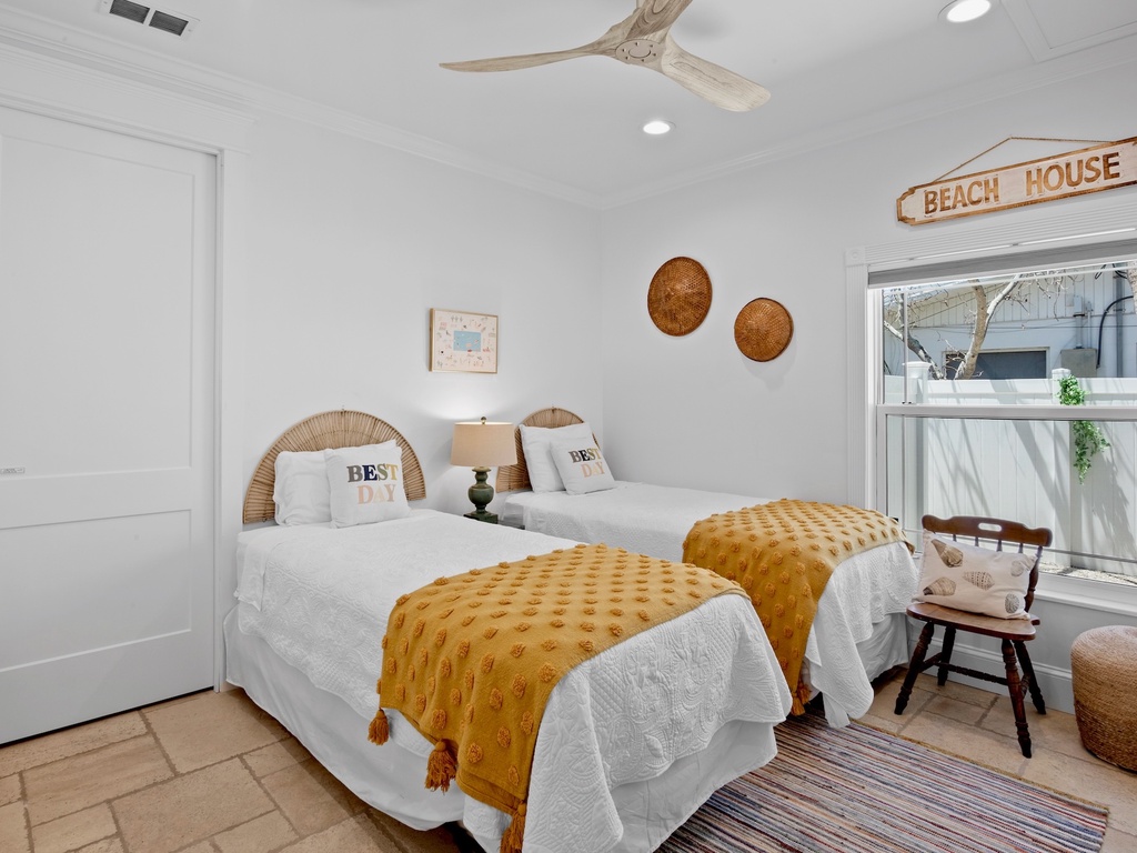 Fourth Bedroom - Two Twins