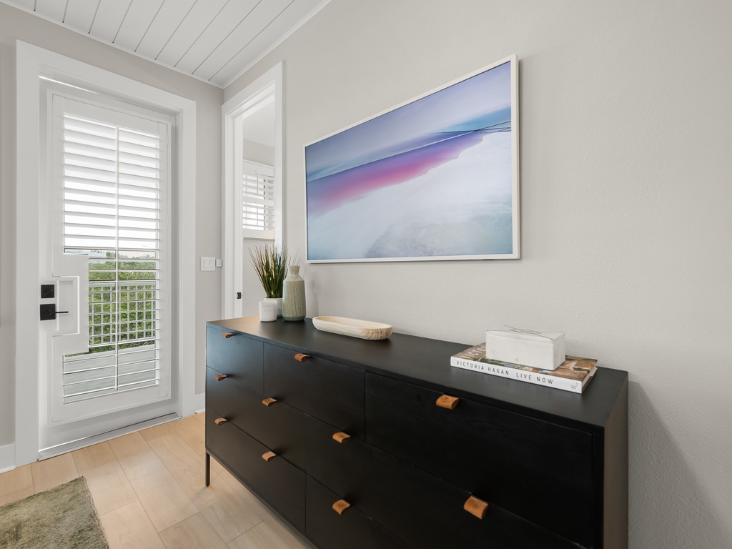 Primary Bedroom - King