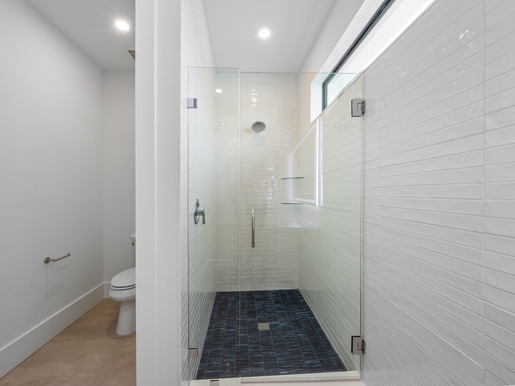 Primary Bathroom, Ensuite