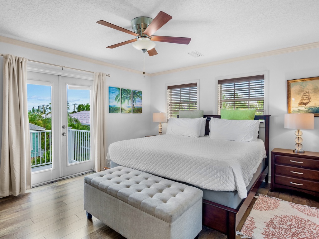 Primary Bedroom, 3rd floor: King