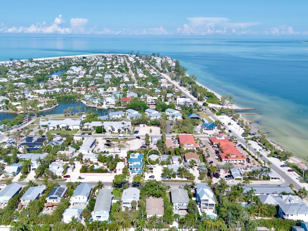 Tiny Tides by Anna Maria Island Accommodations