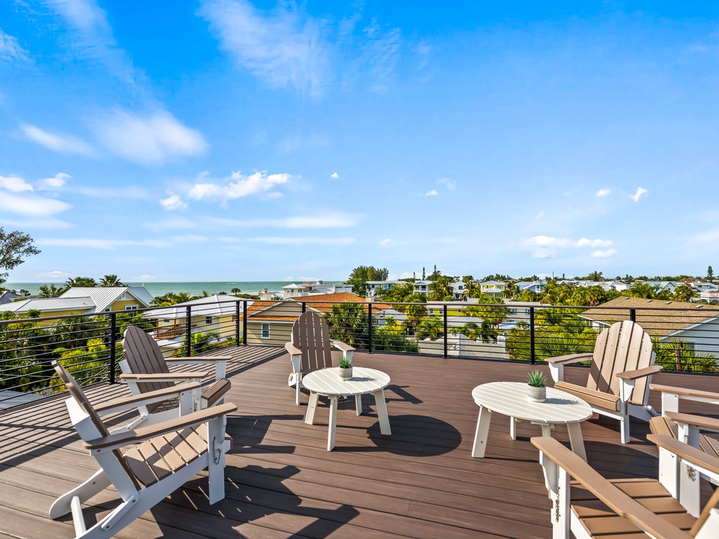 Rooftop Deck