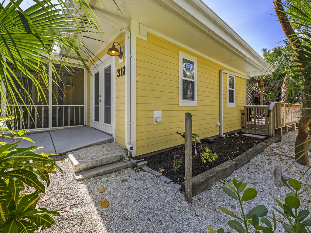 Exterior of Sweet Melissa's Beach House