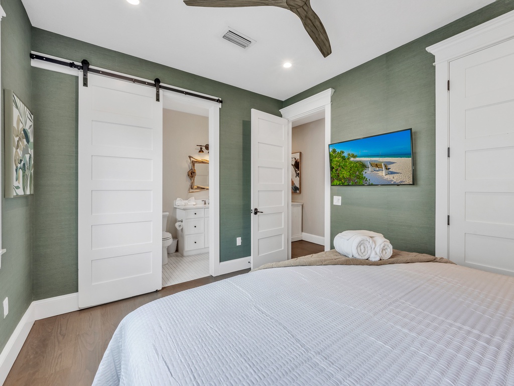 Third Bedroom - King