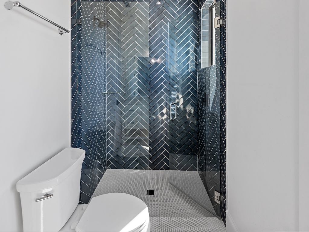 Second Bathroom, Ensuite