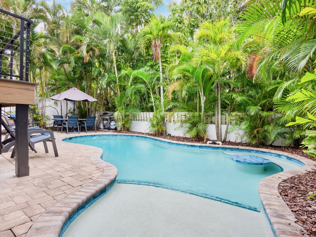 Private Pool