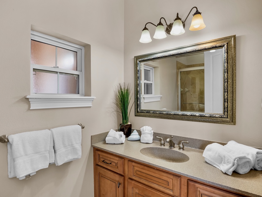 Second Bathroom, Ensuite