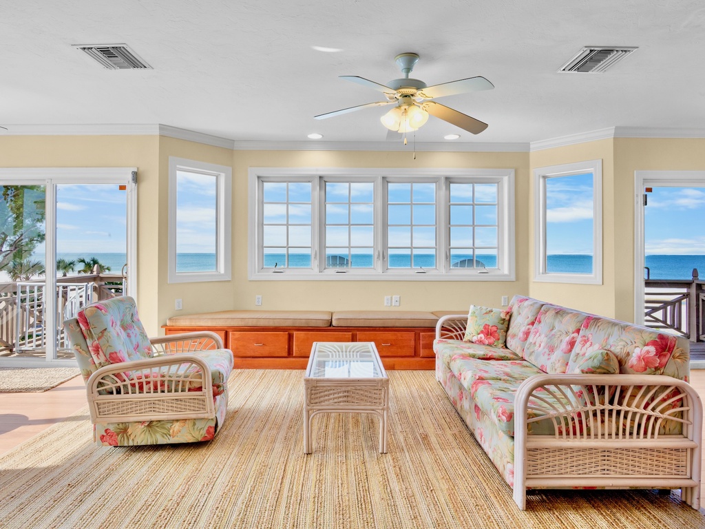 Living Area - Second Floor
