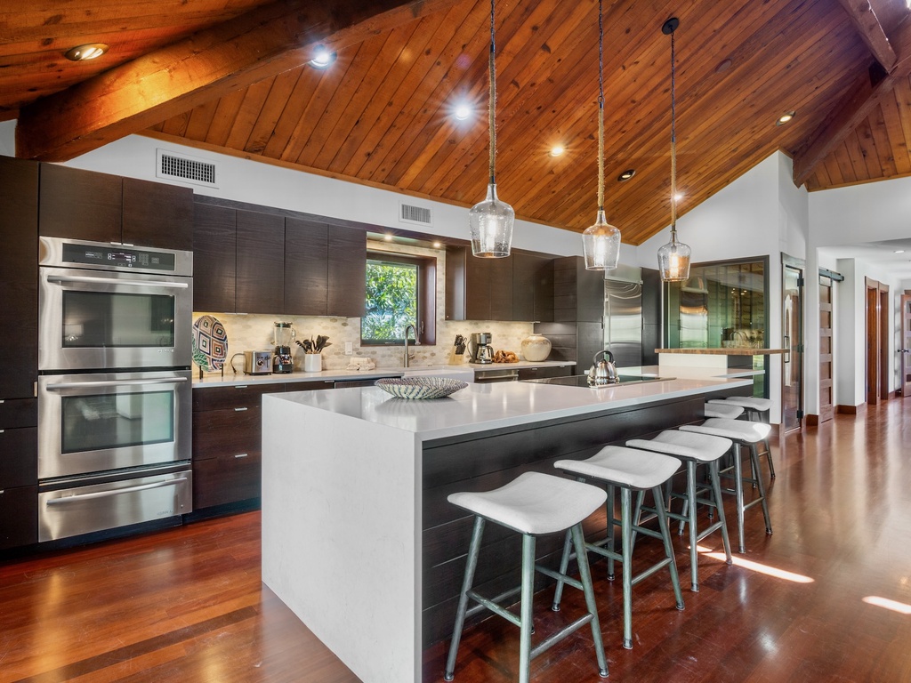 Kitchen Island Seating
