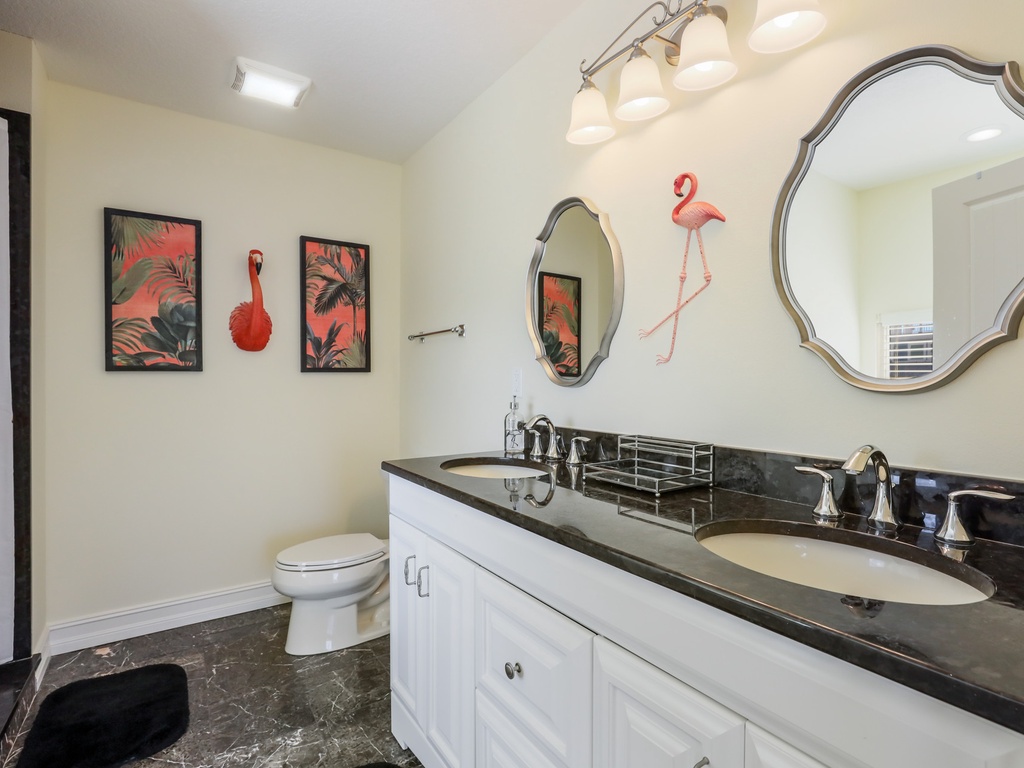 Primary Bedroom, Ensuite