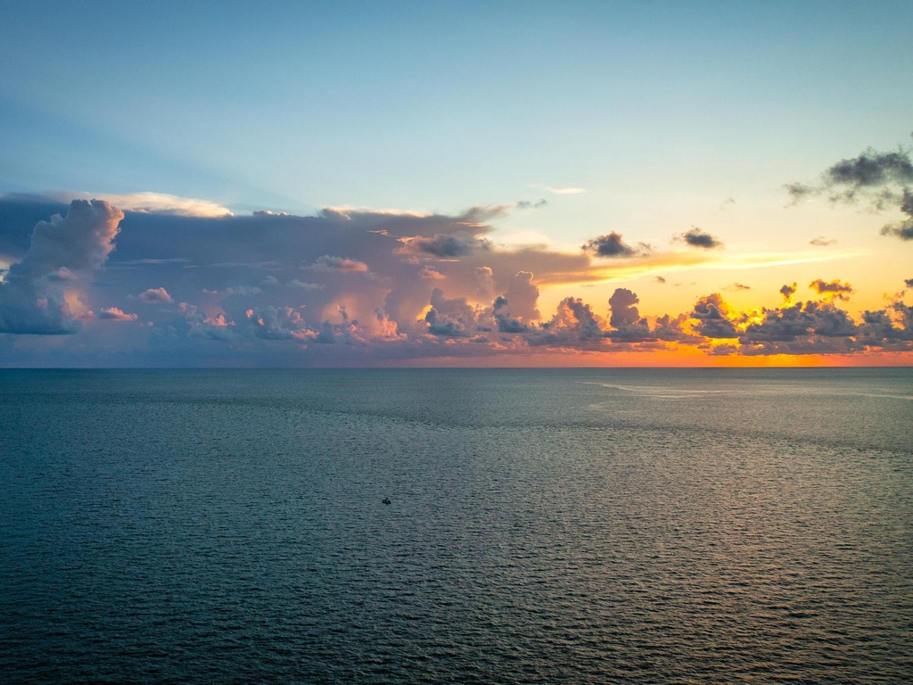 Shore's Nice- AMI Accommodations