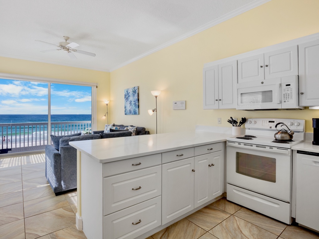 Fully equipped modern kitchen